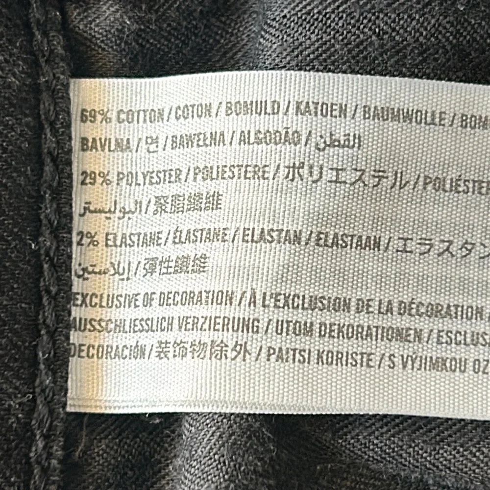 Abercrombie Harper super skinny jeans in black size 28